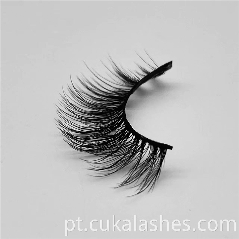 Natural Fake Eyelashes